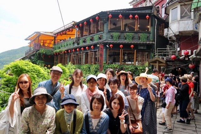 1495082663404 (640x427).jpg